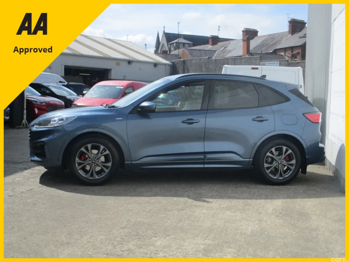 Ford Kuga MPV, Diesel, 2023, Blue