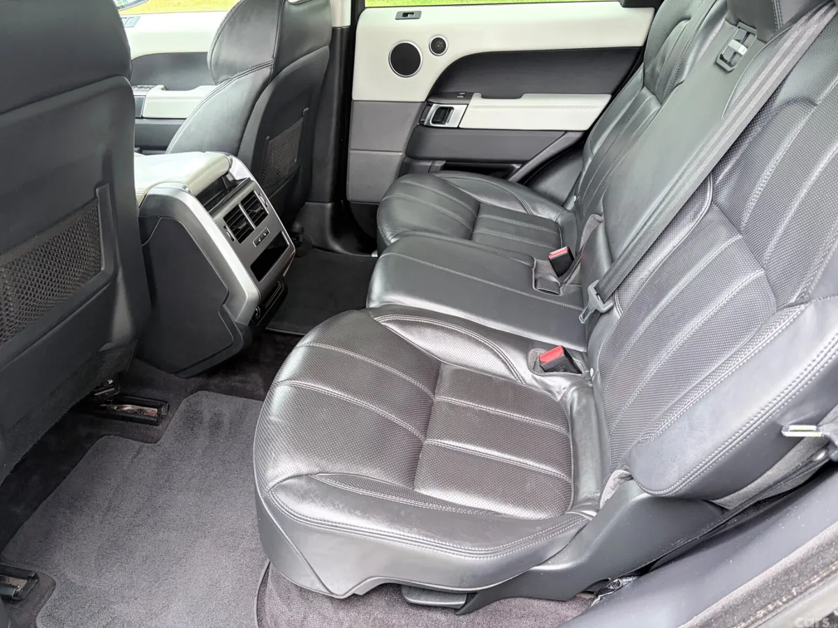 Land Rover Range Rover Sport SUV, Diesel, 2016, Black