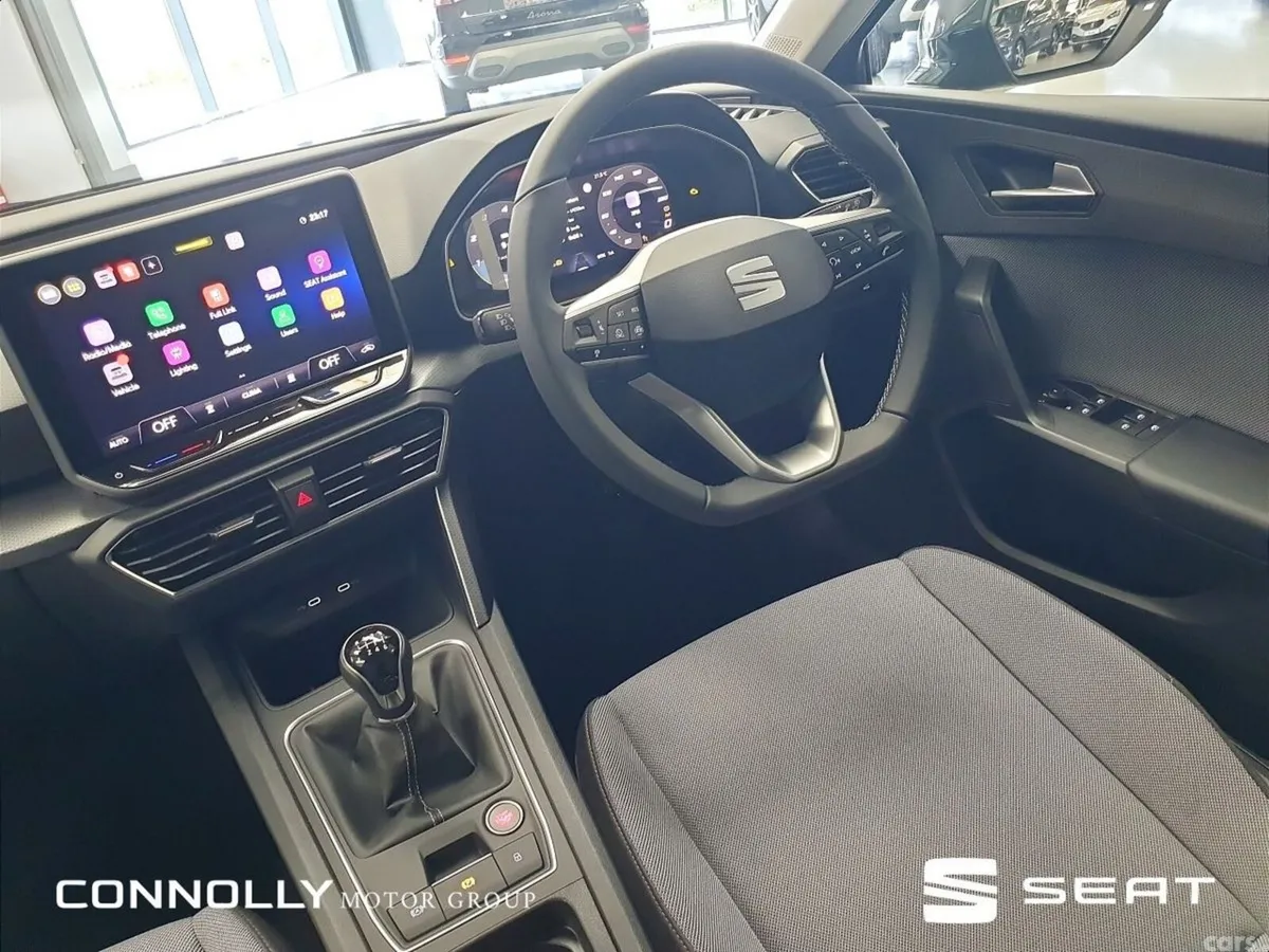 SEAT Leon Hatchback, Diesel, 2026, Blue