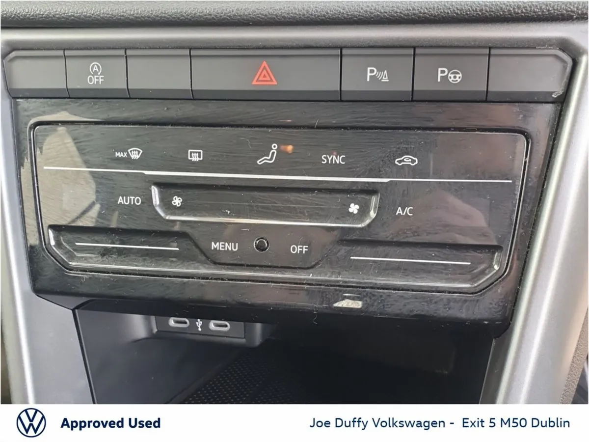Volkswagen T-Roc SUV, Petrol, 2024, Grey