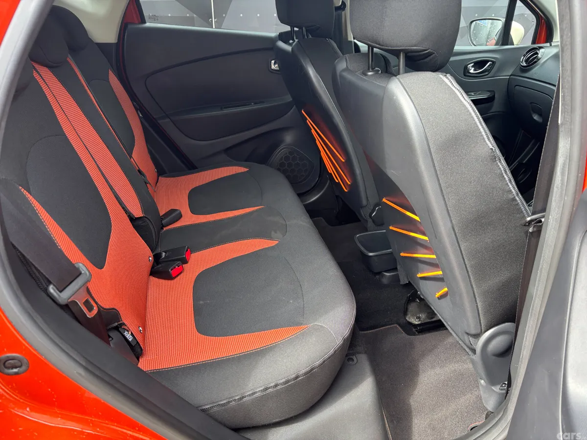 Renault Captur Hatchback, Petrol, 2017, Orange
