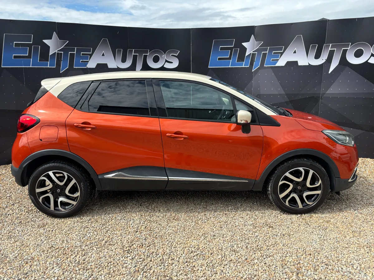 Renault Captur Hatchback, Petrol, 2017, Orange
