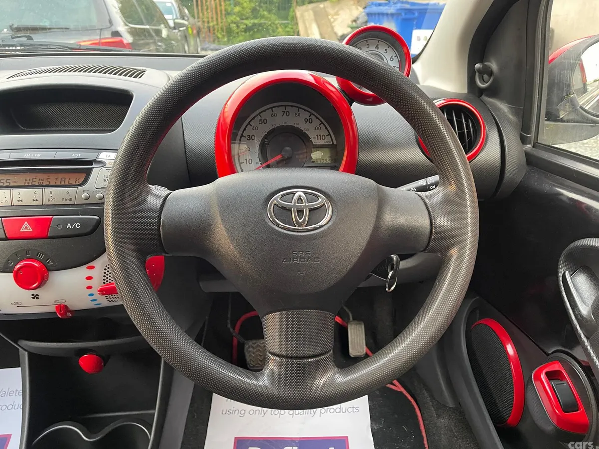 Toyota Aygo Hatchback, Petrol, 2013, Black