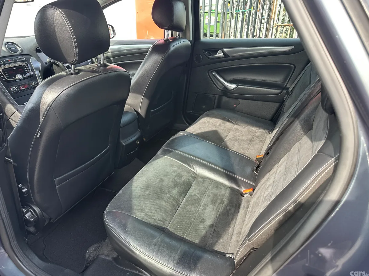 Ford Mondeo Hatchback, Diesel, 2010, Blue