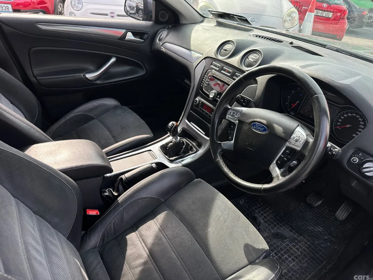 Ford Mondeo Hatchback, Diesel, 2010, Blue