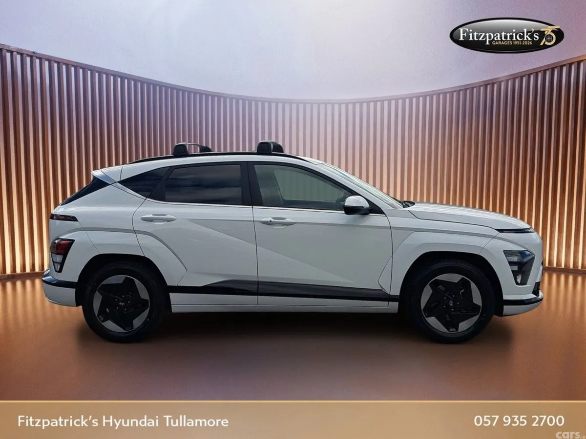 Hyundai KONA SUV, Electric, 2024, White