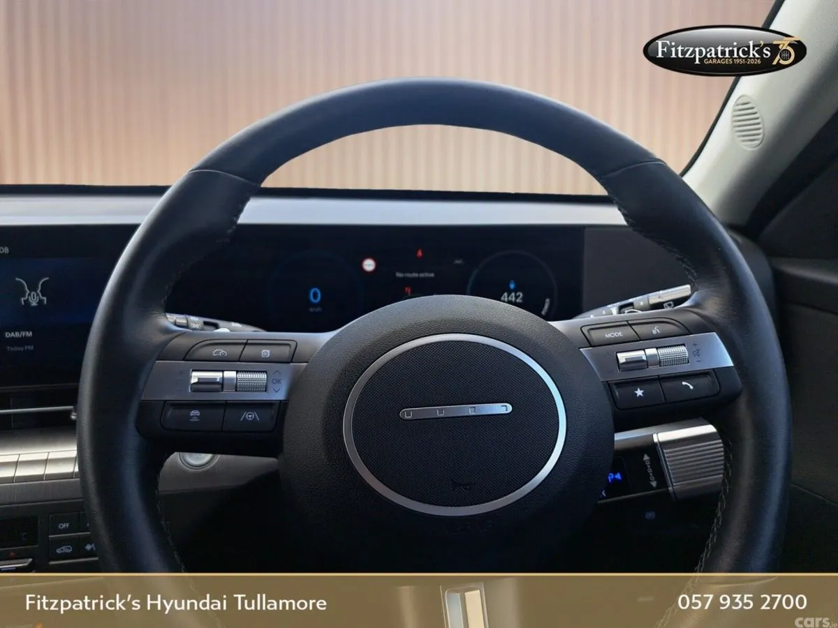 Hyundai KONA SUV, Electric, 2024, White