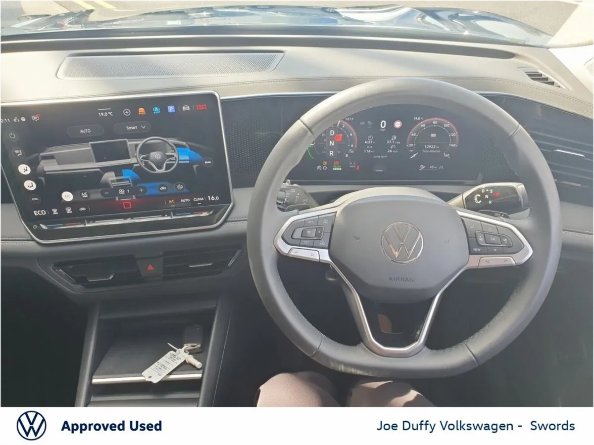 Volkswagen Tiguan SUV, Petrol Plug-in Hybrid, 2025, Blue