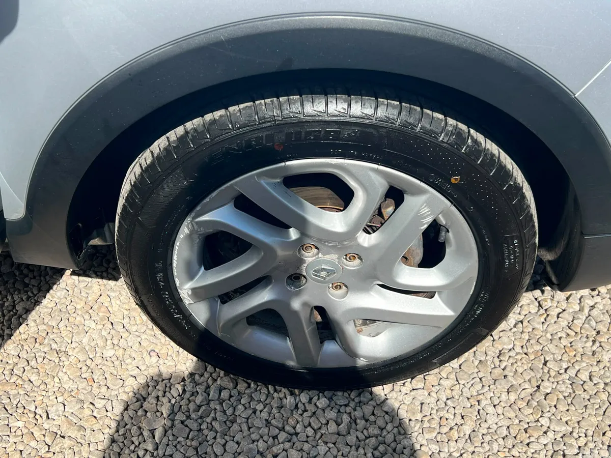 Renault Captur Hatchback, Diesel, 2016, Silver