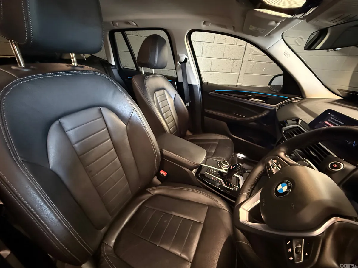BMW X3 SUV, Petrol Plug-in Hybrid, 2021, Black