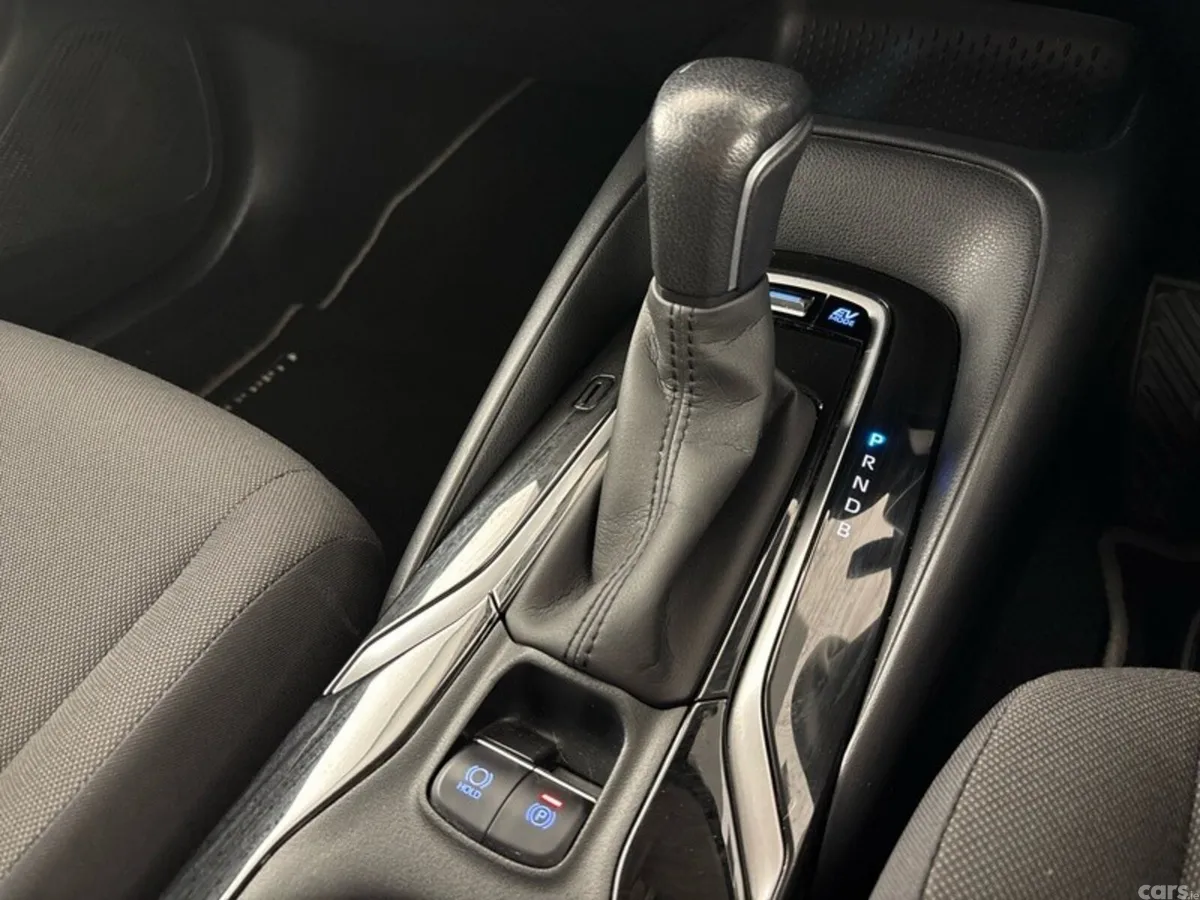 Toyota Corolla Saloon, Petrol Hybrid, 2019, Black
