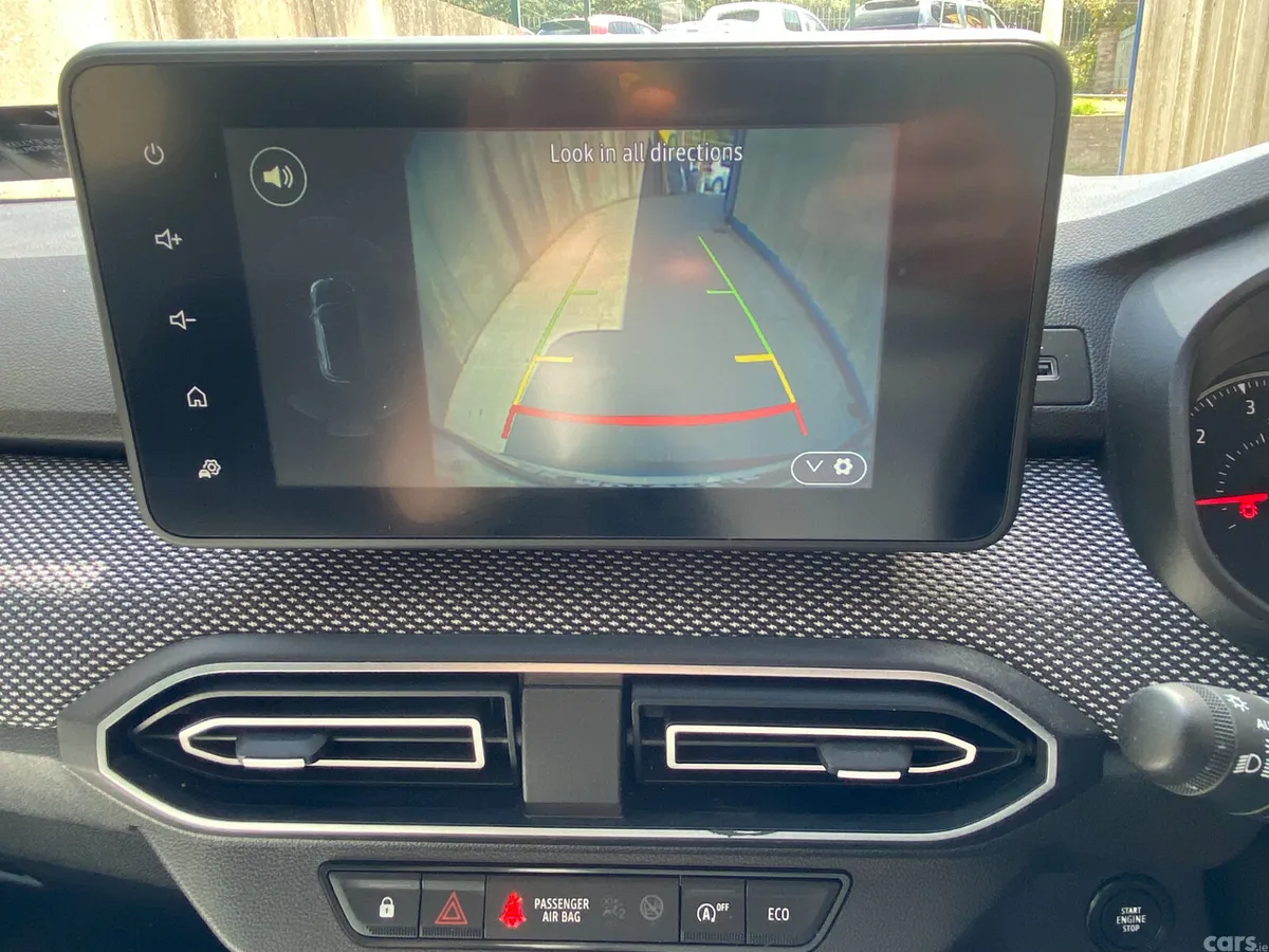 Dacia Jogger MPV, Petrol, 2023, Grey