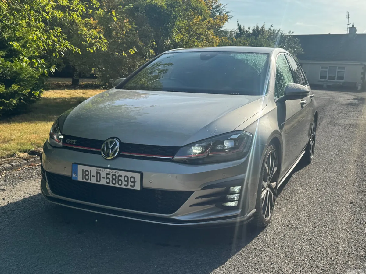 Volkswagen Golf Hatchback, Petrol, 2018, Silver