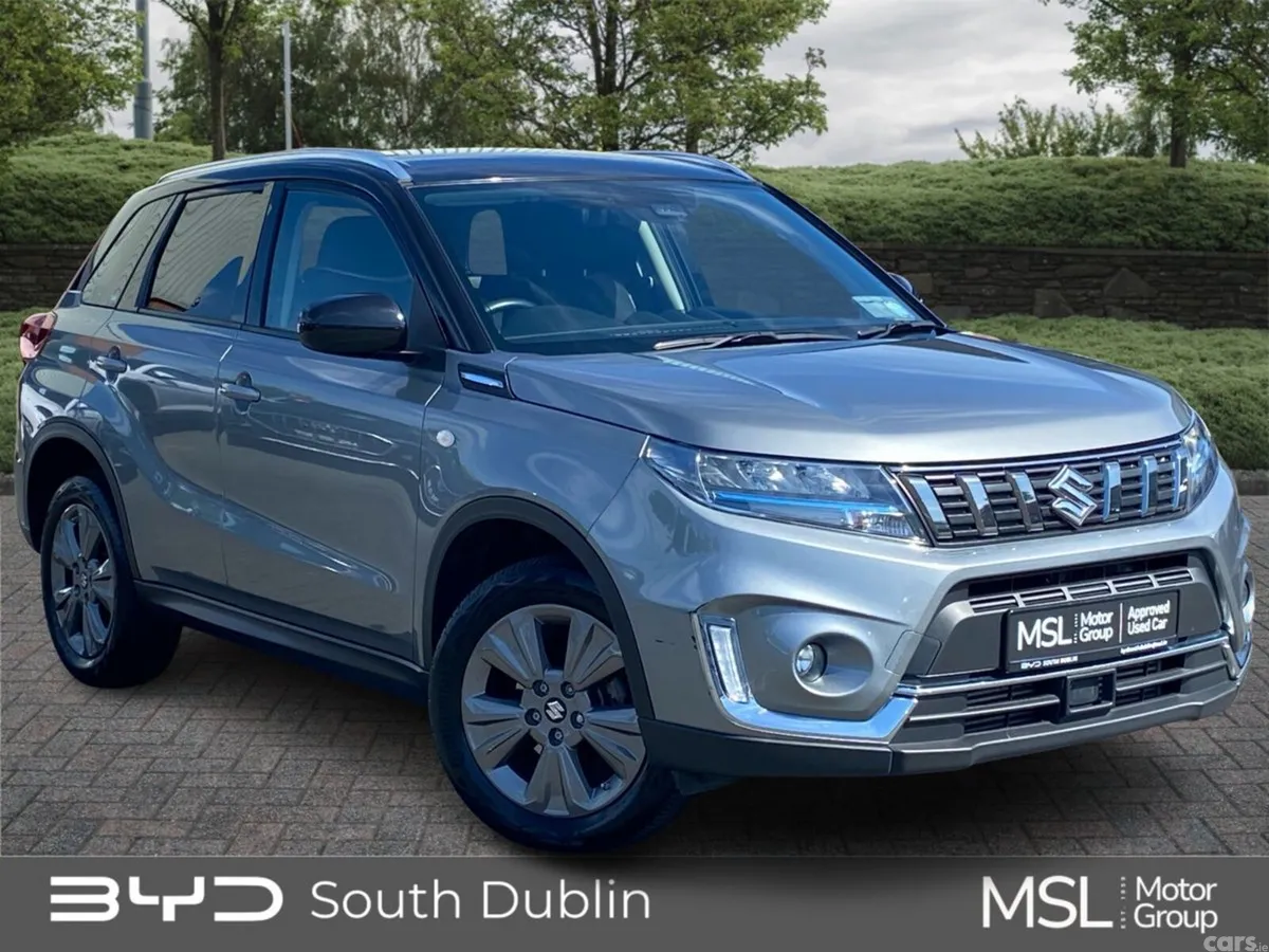 Suzuki Vitara SUV, Petrol, 2023, Grey