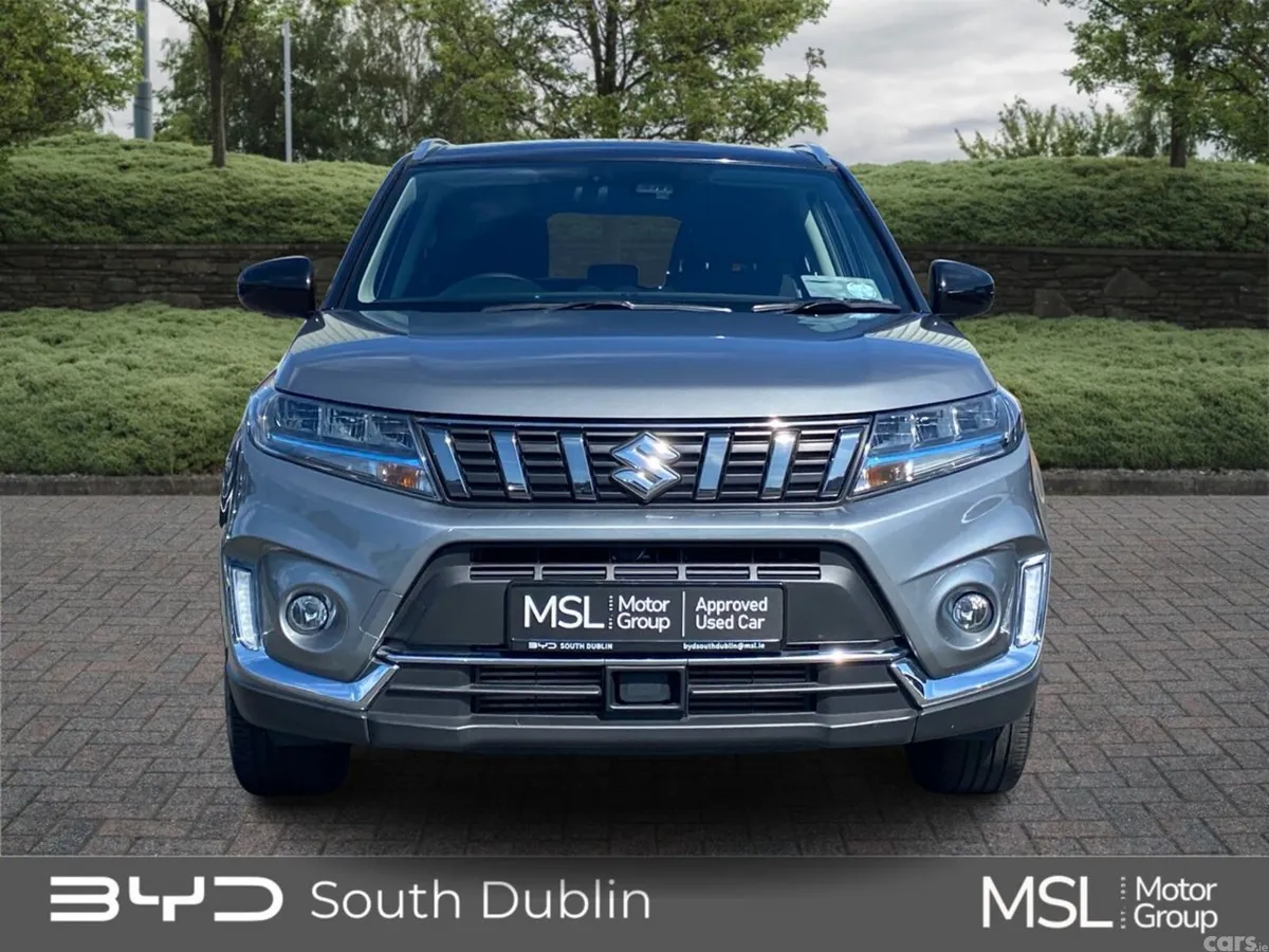 Suzuki Vitara SUV, Petrol, 2023, Grey