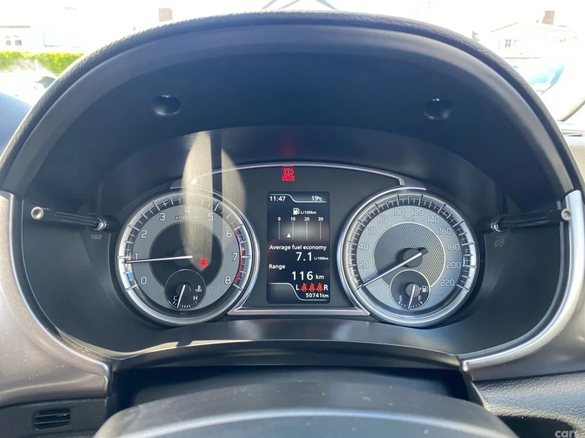 Suzuki Vitara SUV, Petrol, 2023, Grey