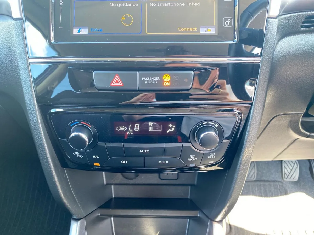 Suzuki Vitara SUV, Petrol, 2023, Grey