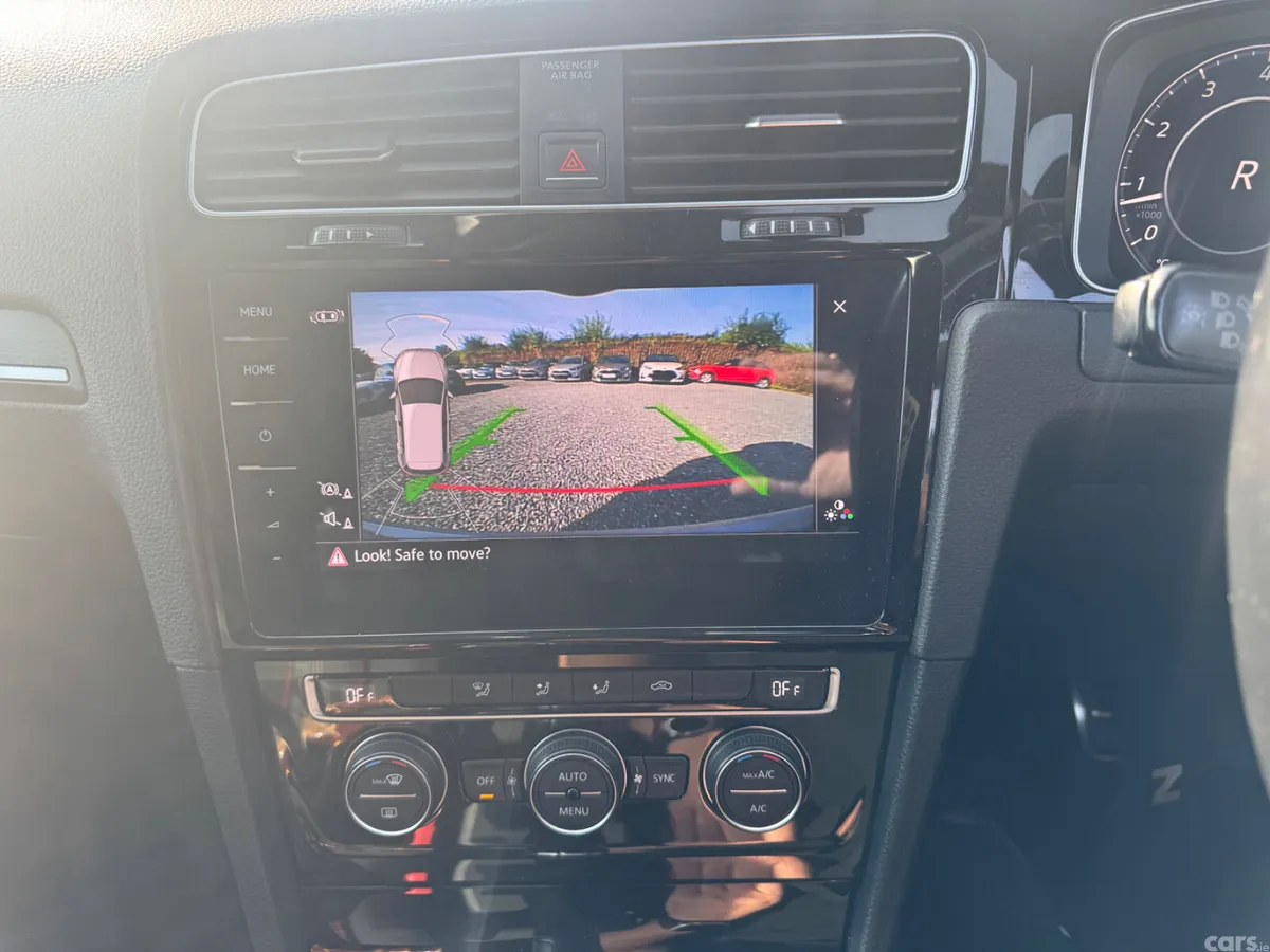 Volkswagen Golf Hatchback, Petrol, 2018, Silver