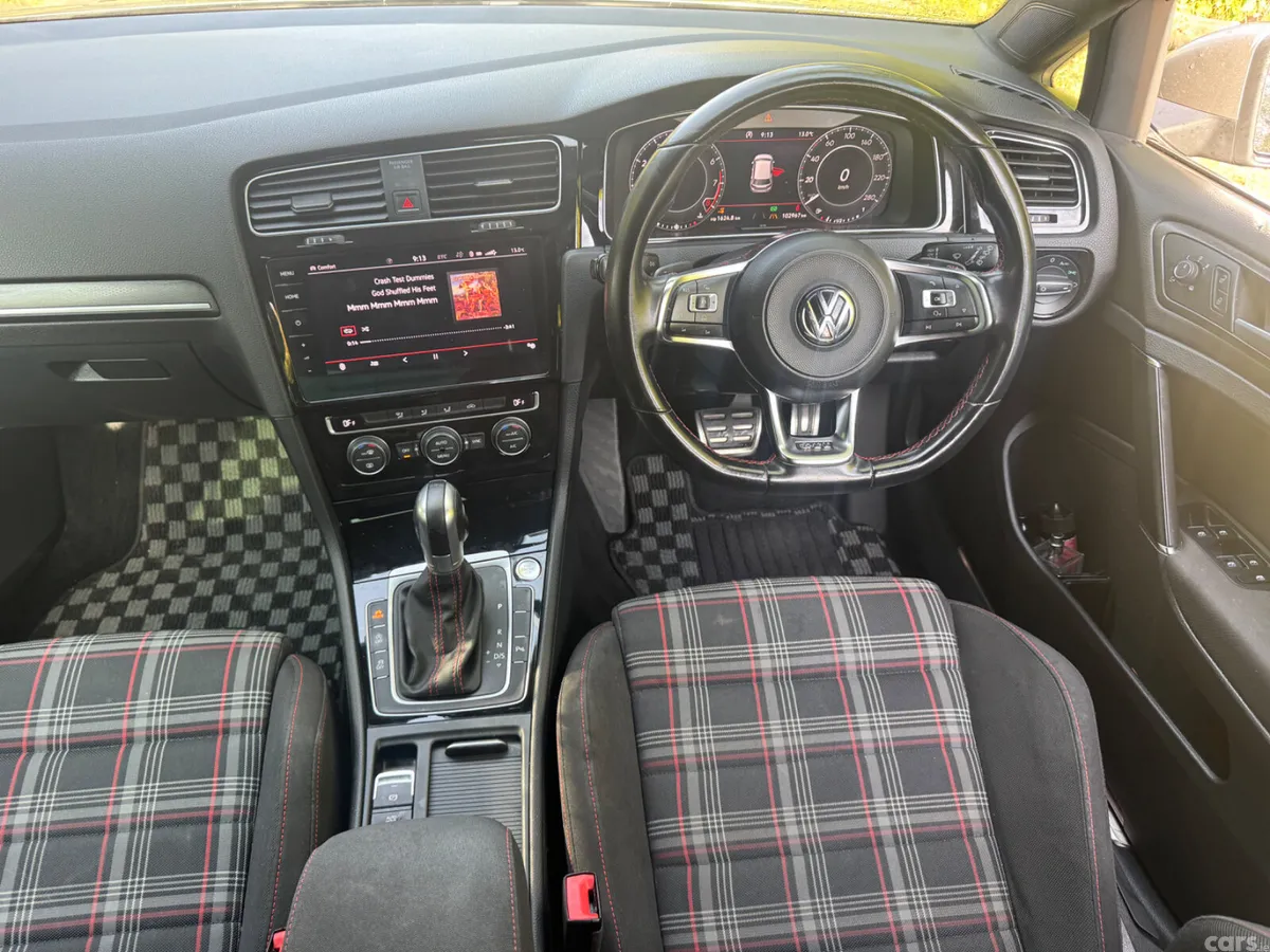 Volkswagen Golf Hatchback, Petrol, 2018, Silver