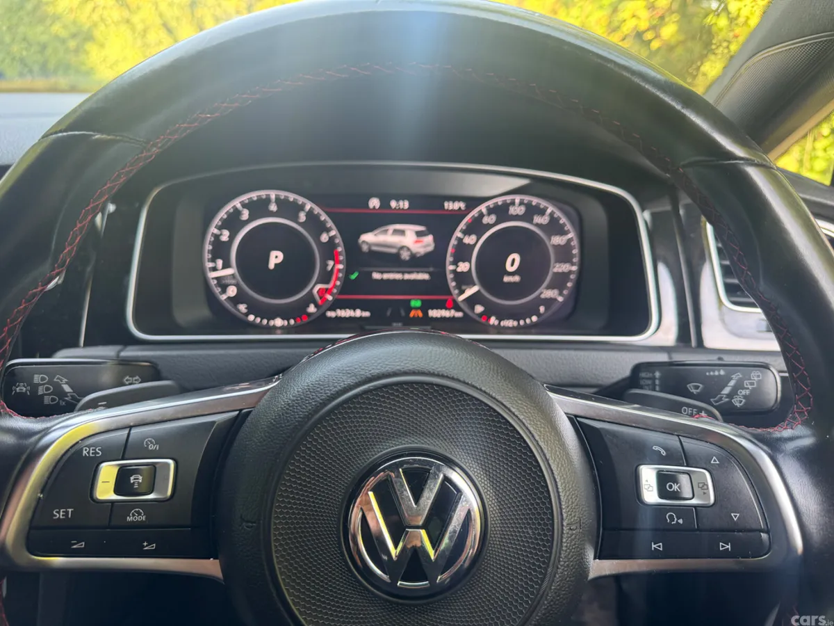 Volkswagen Golf Hatchback, Petrol, 2018, Silver