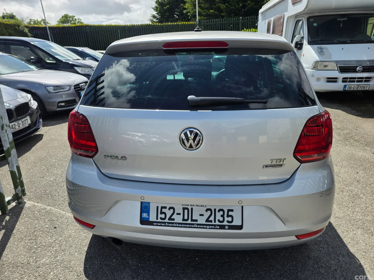 Volkswagen Polo Hatchback, Diesel, 2015, Silver