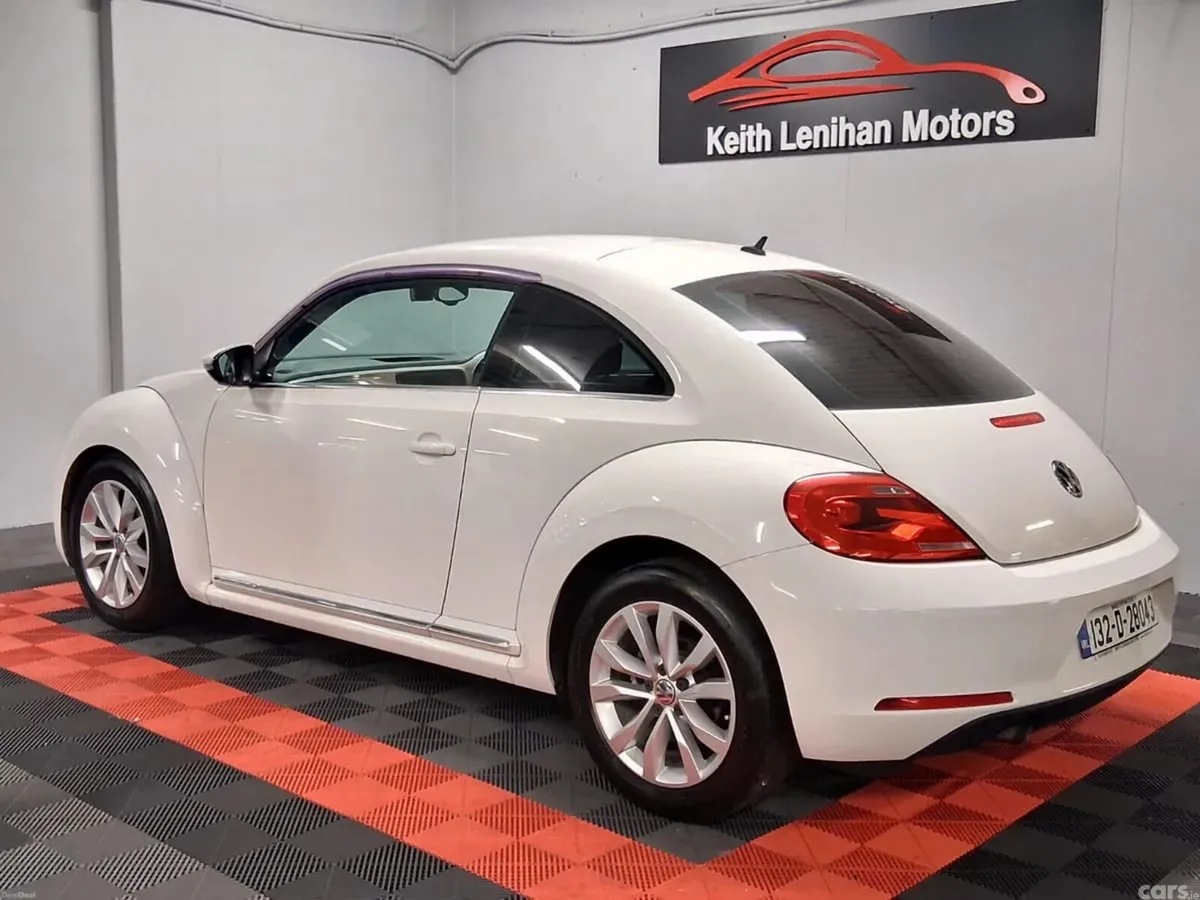 Volkswagen Beetle Hatchback, Petrol, 2013, White