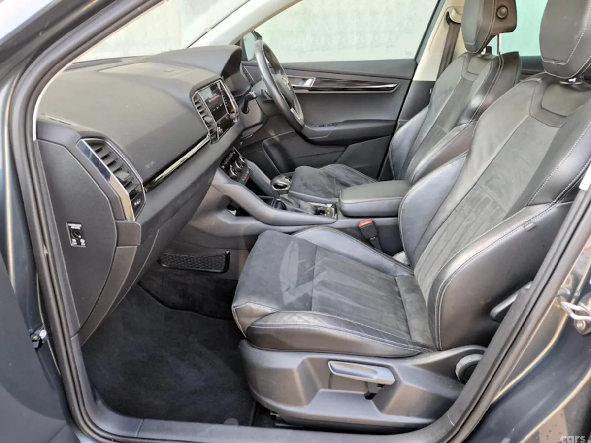 Skoda Karoq Estate, Petrol, 2019, Grey