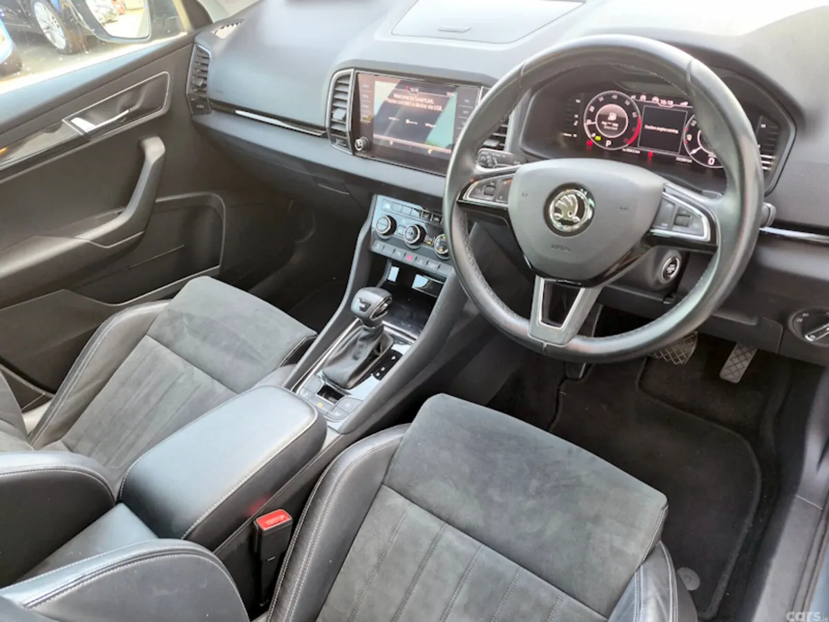 Skoda Karoq Estate, Petrol, 2019, Grey