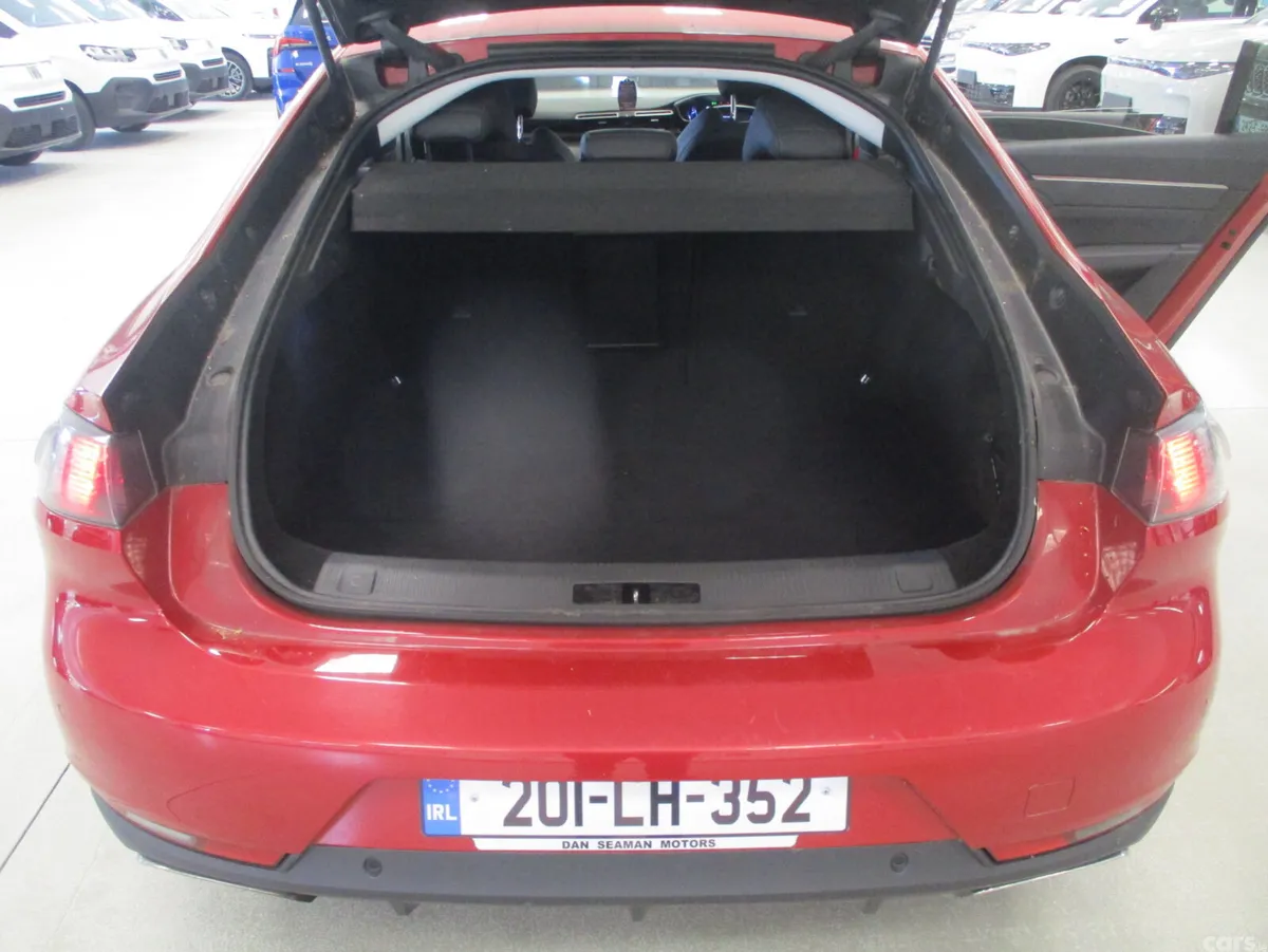 Peugeot 508 Hatchback, Diesel, 2020, Red