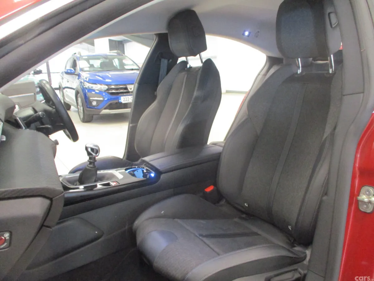 Peugeot 508 Hatchback, Diesel, 2020, Red