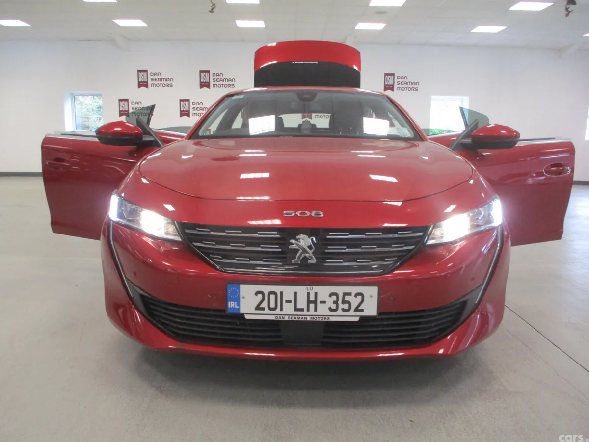 Peugeot 508 Hatchback, Diesel, 2020, Red