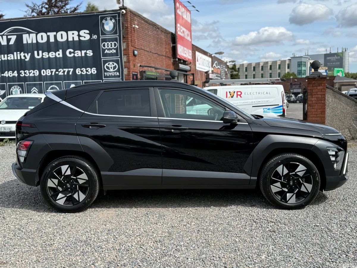 Hyundai KONA MPV, Petrol Hybrid, 2024, Black