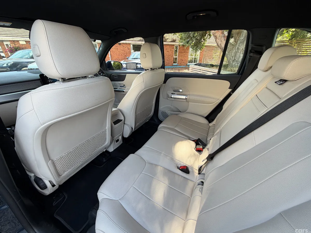 Mercedes-Benz EQB Estate/Jeep, Electric, 2022, Blue