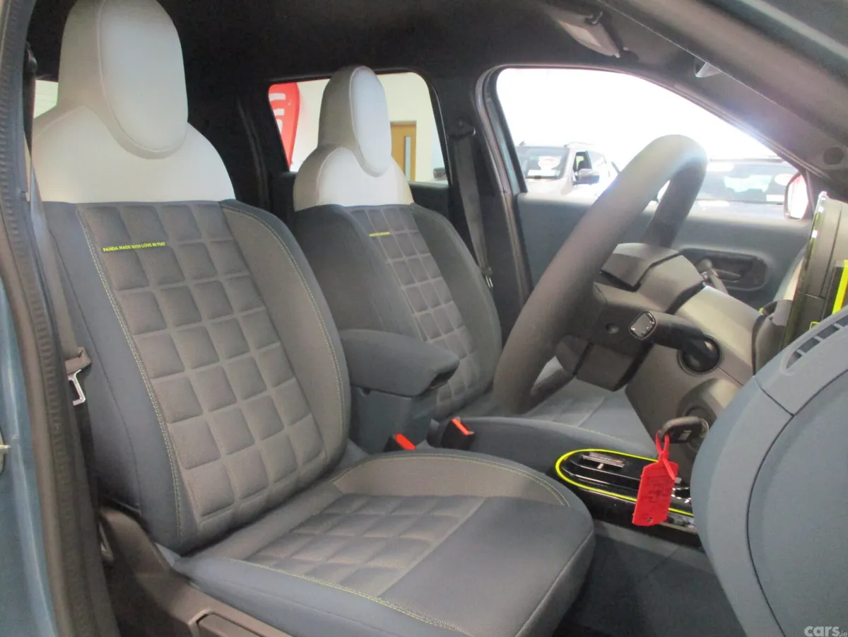 Fiat Grande Panda Hatchback, Petrol, 2026, Blue