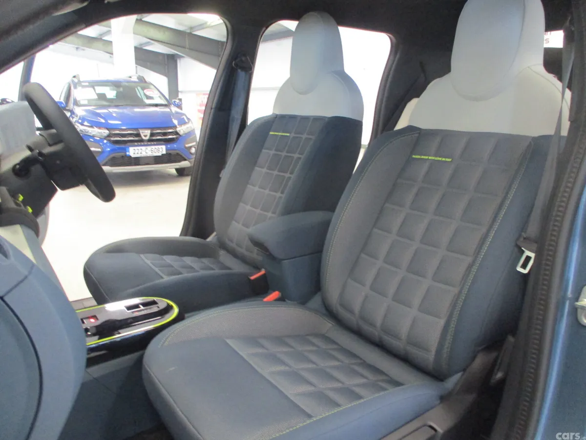 Fiat Grande Panda Hatchback, Petrol, 2026, Blue