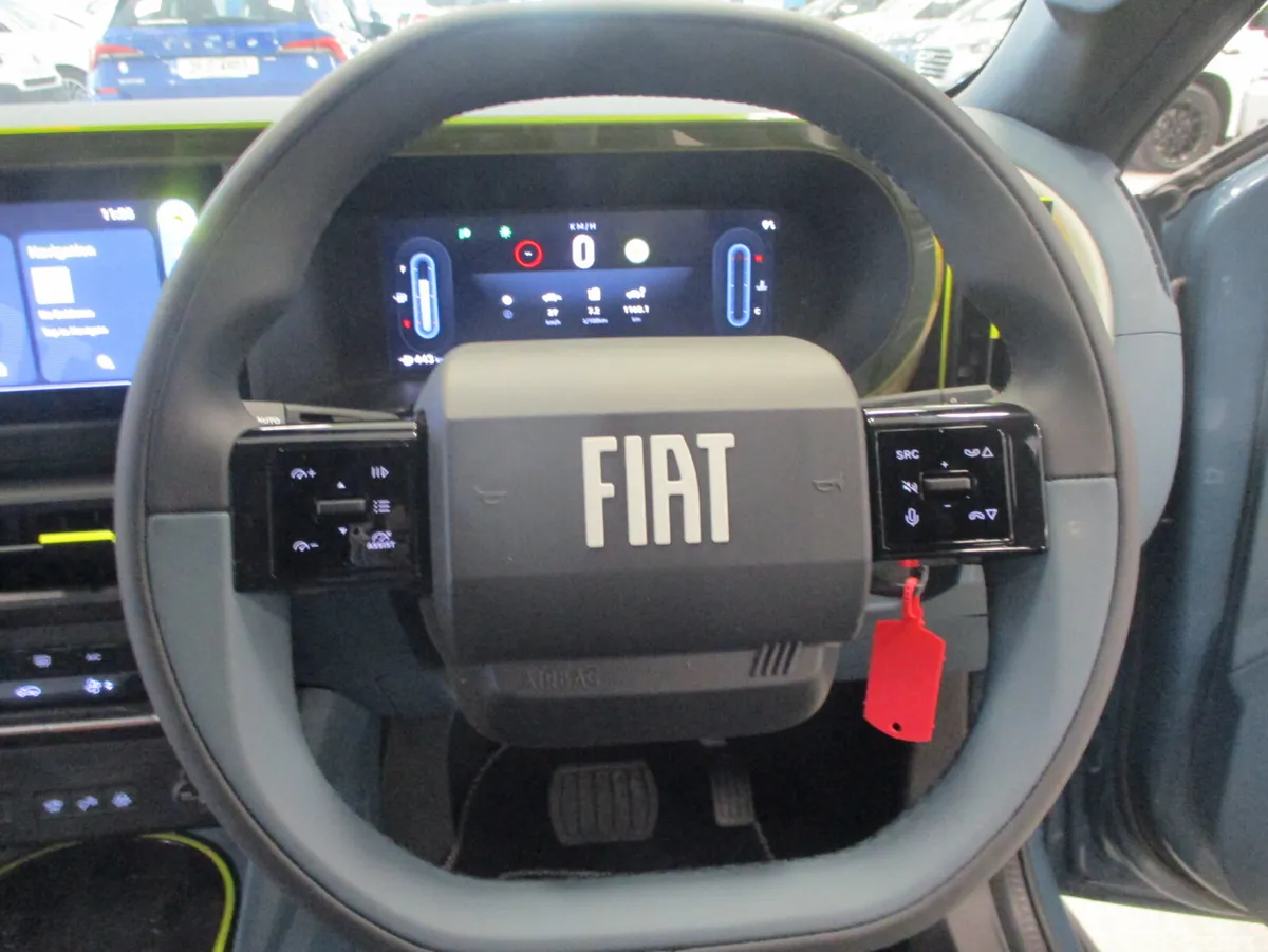 Fiat Grande Panda Hatchback, Petrol, 2026, Blue