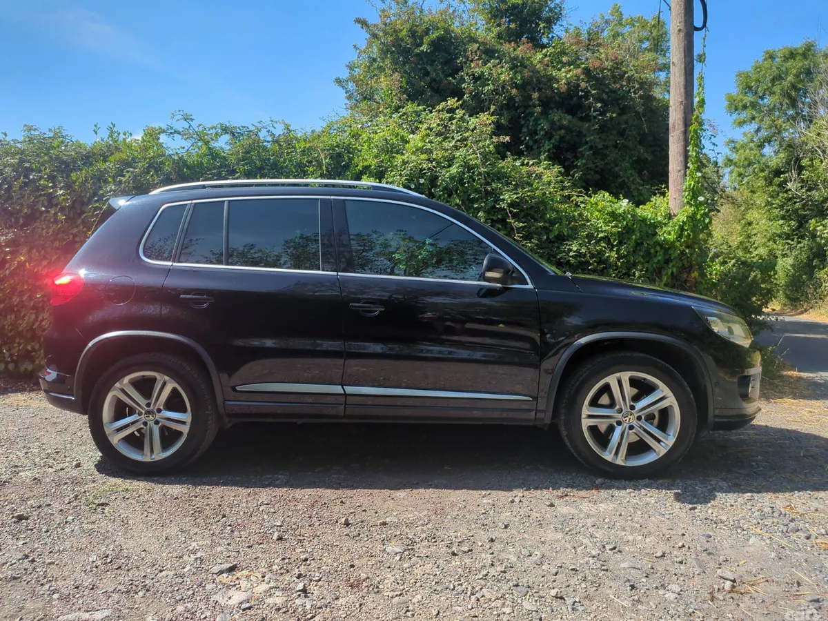 Volkswagen Tiguan SUV, Diesel, 2016, Black