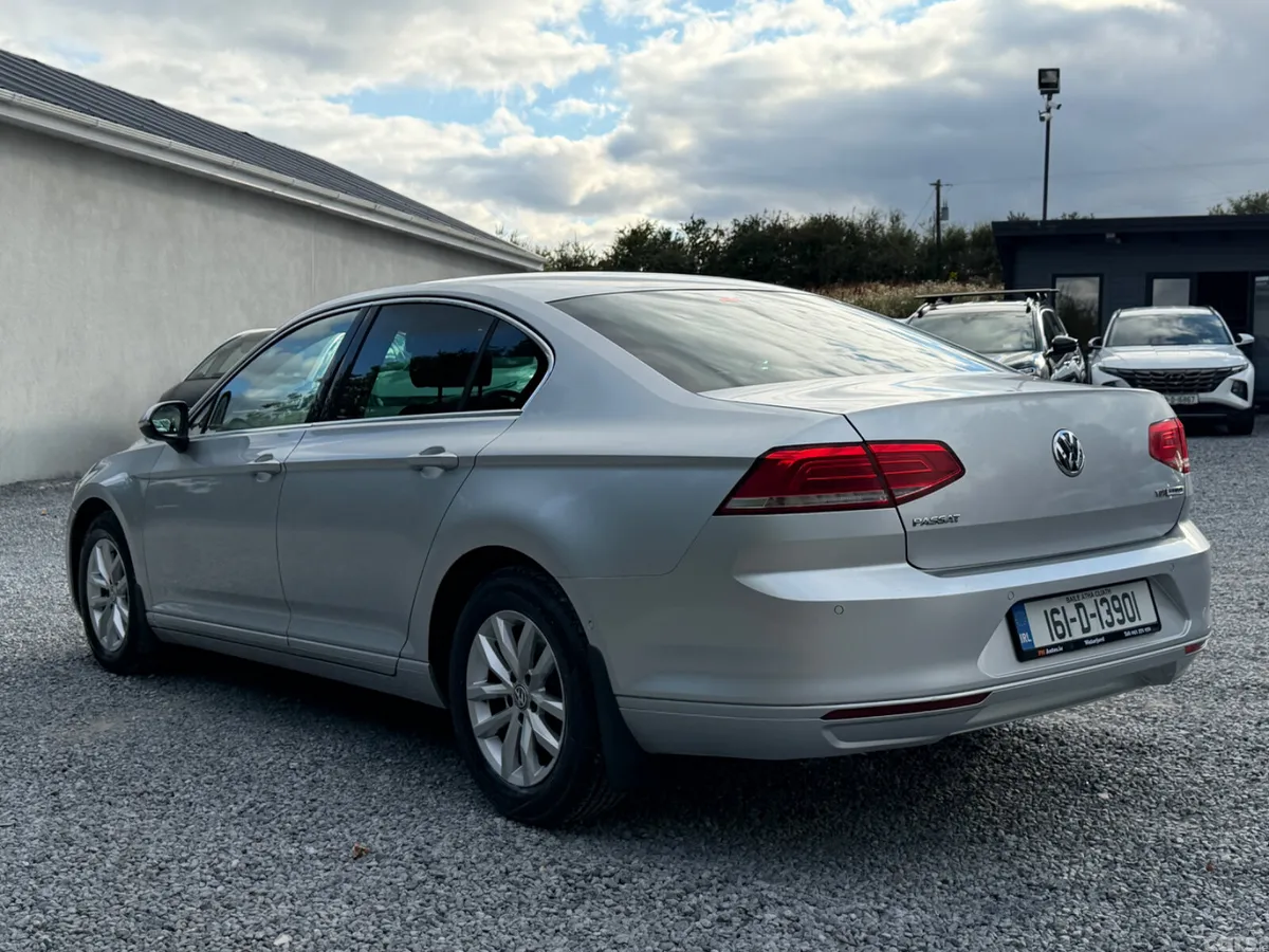 Volkswagen Passat Saloon, Diesel, 2016, Silver