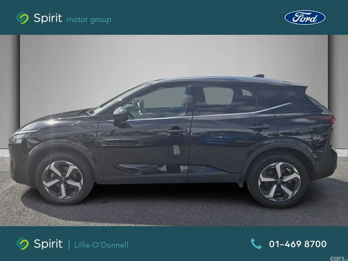 Nissan Qashqai MPV, Petrol, 2023, Black