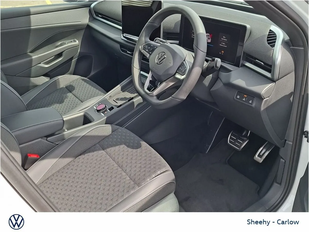 Volkswagen T-Roc SUV, Petrol Hybrid, 2027, White
