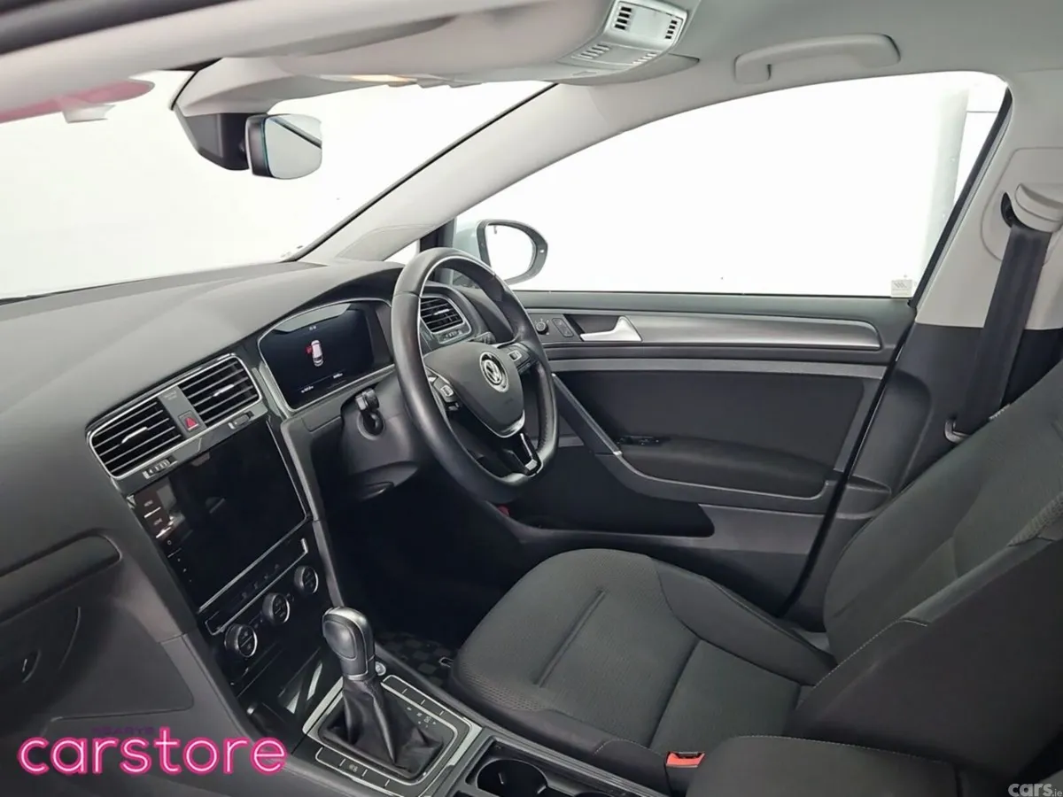 Volkswagen Golf Hatchback, Petrol, 2018, Grey