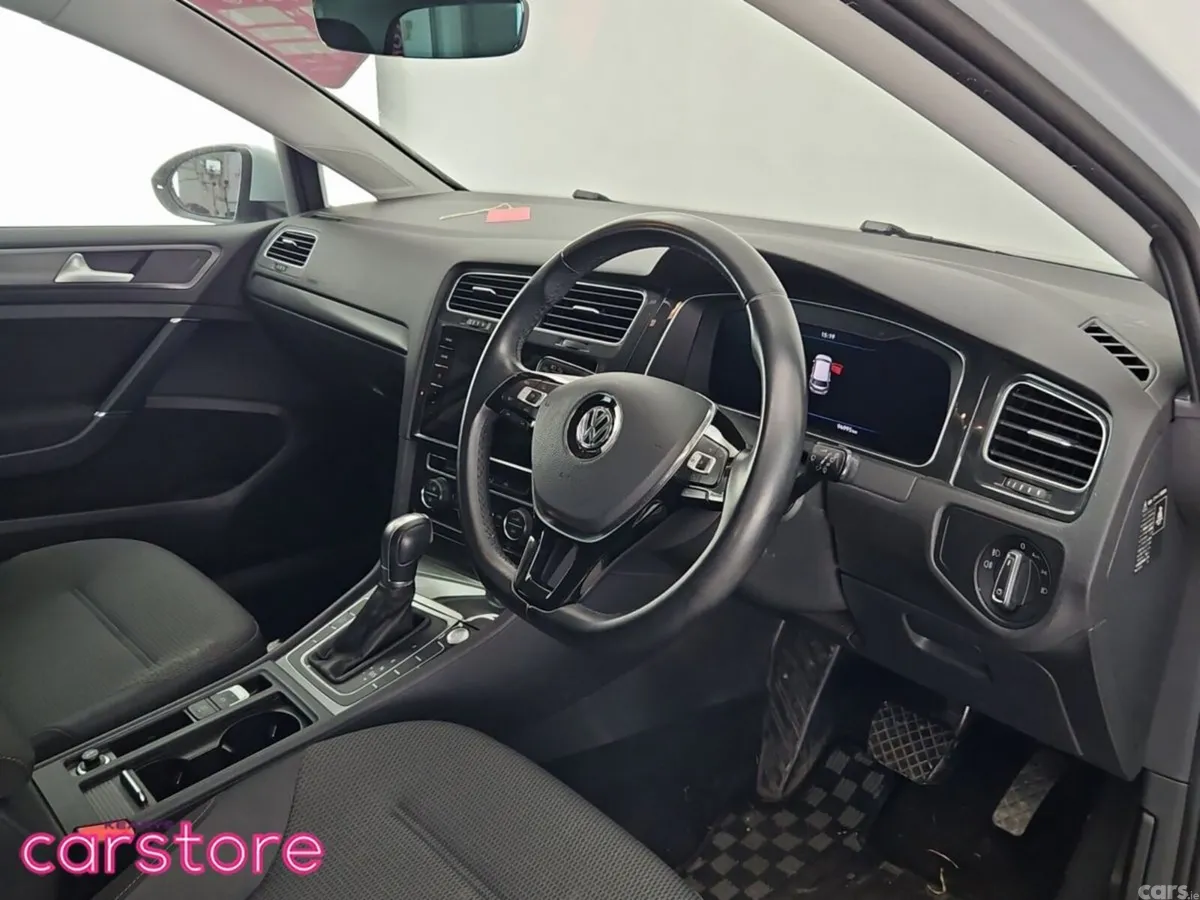 Volkswagen Golf Hatchback, Petrol, 2018, Grey