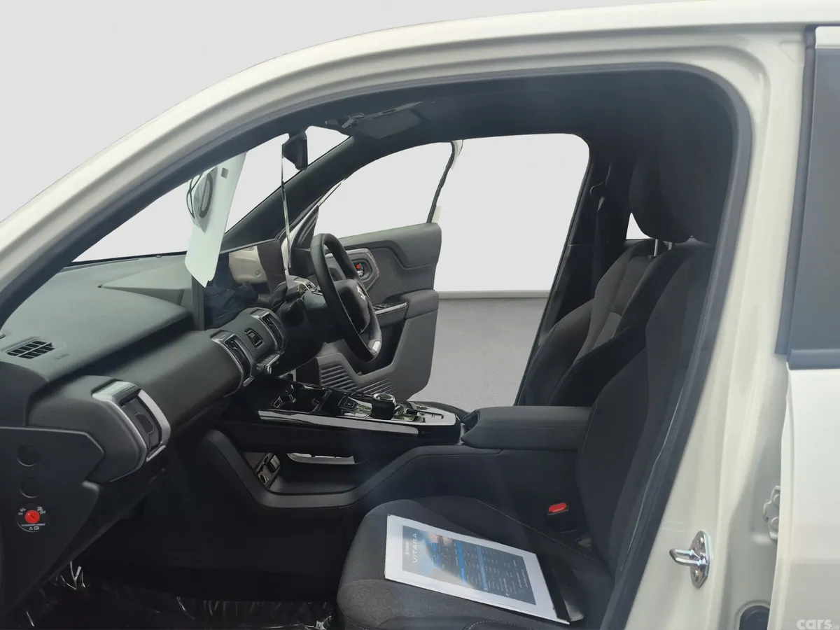 Suzuki e Vitara SUV, Electric, 2026, White