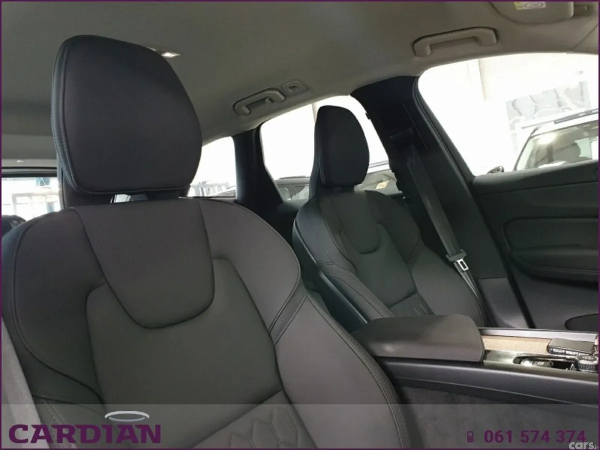 Volvo XC60 SUV, Petrol Hybrid, 2026, Grey