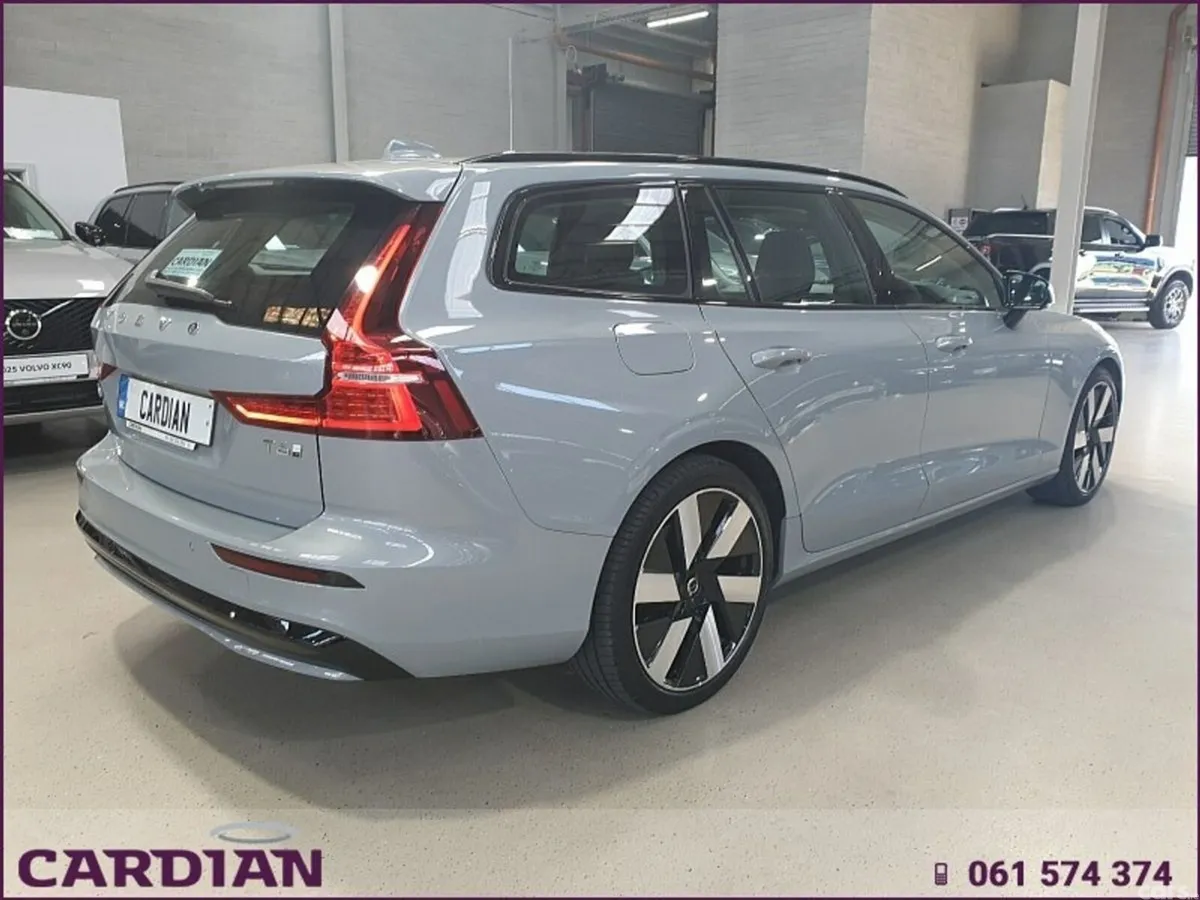 Volvo V60 Estate, Petrol Hybrid, 2025, Grey