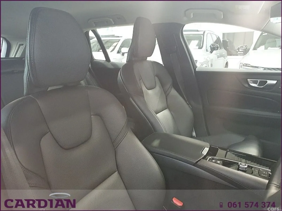 Volvo V60 Estate, Petrol Hybrid, 2025, Grey
