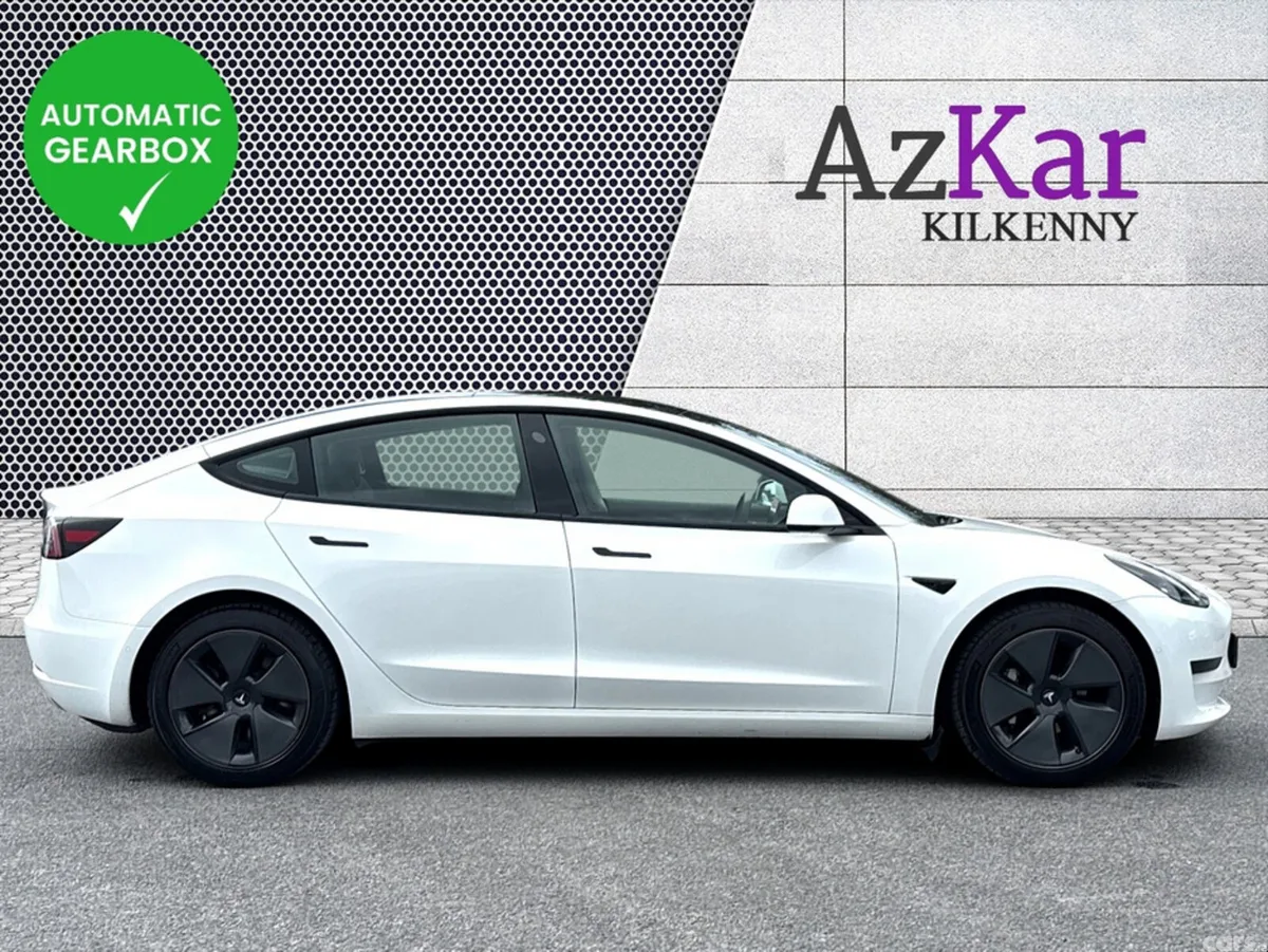 Tesla Model 3 Saloon, Electric, 2021, White