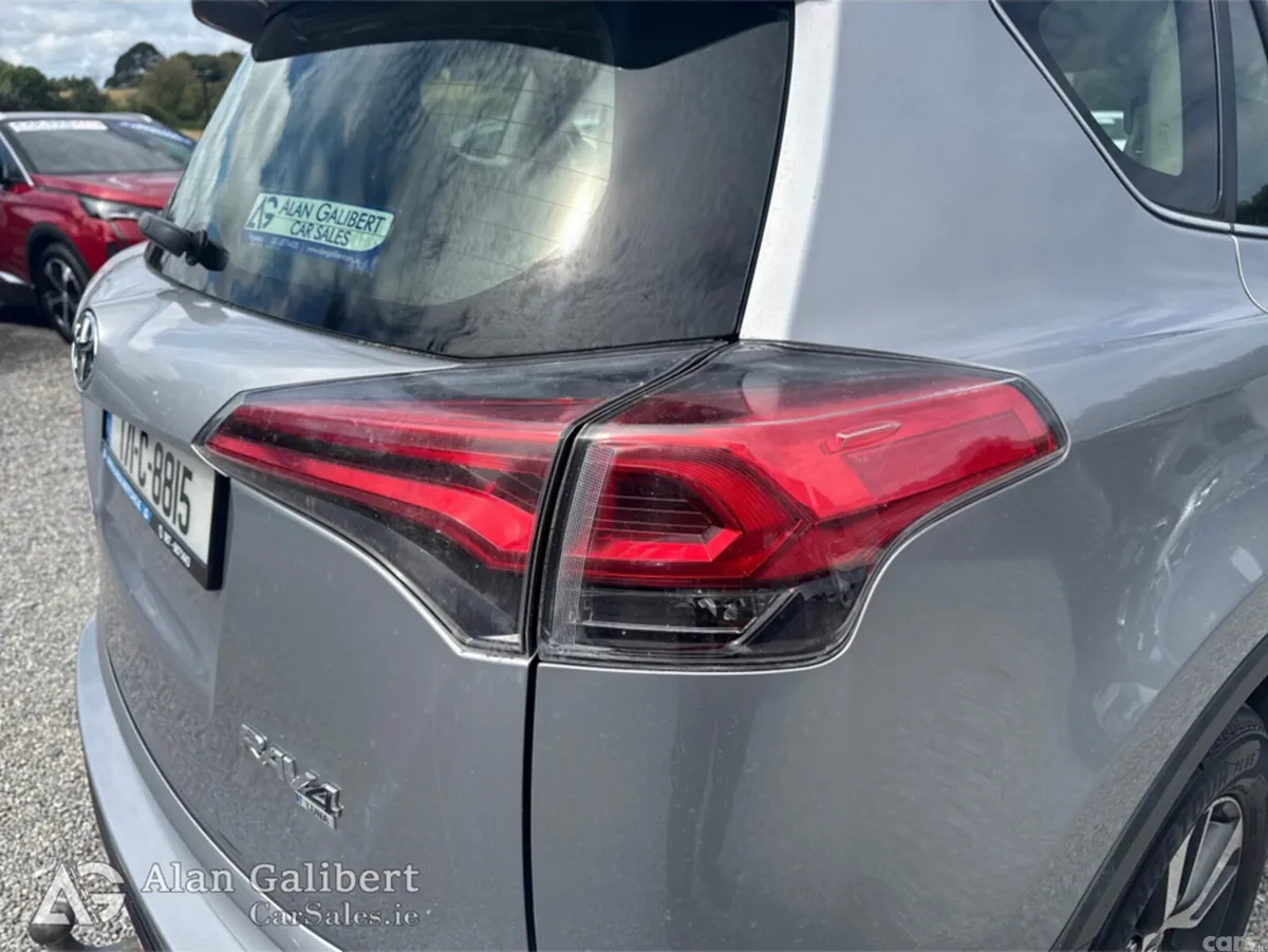 Toyota RAV4 MPV, Diesel, 2017, Grey