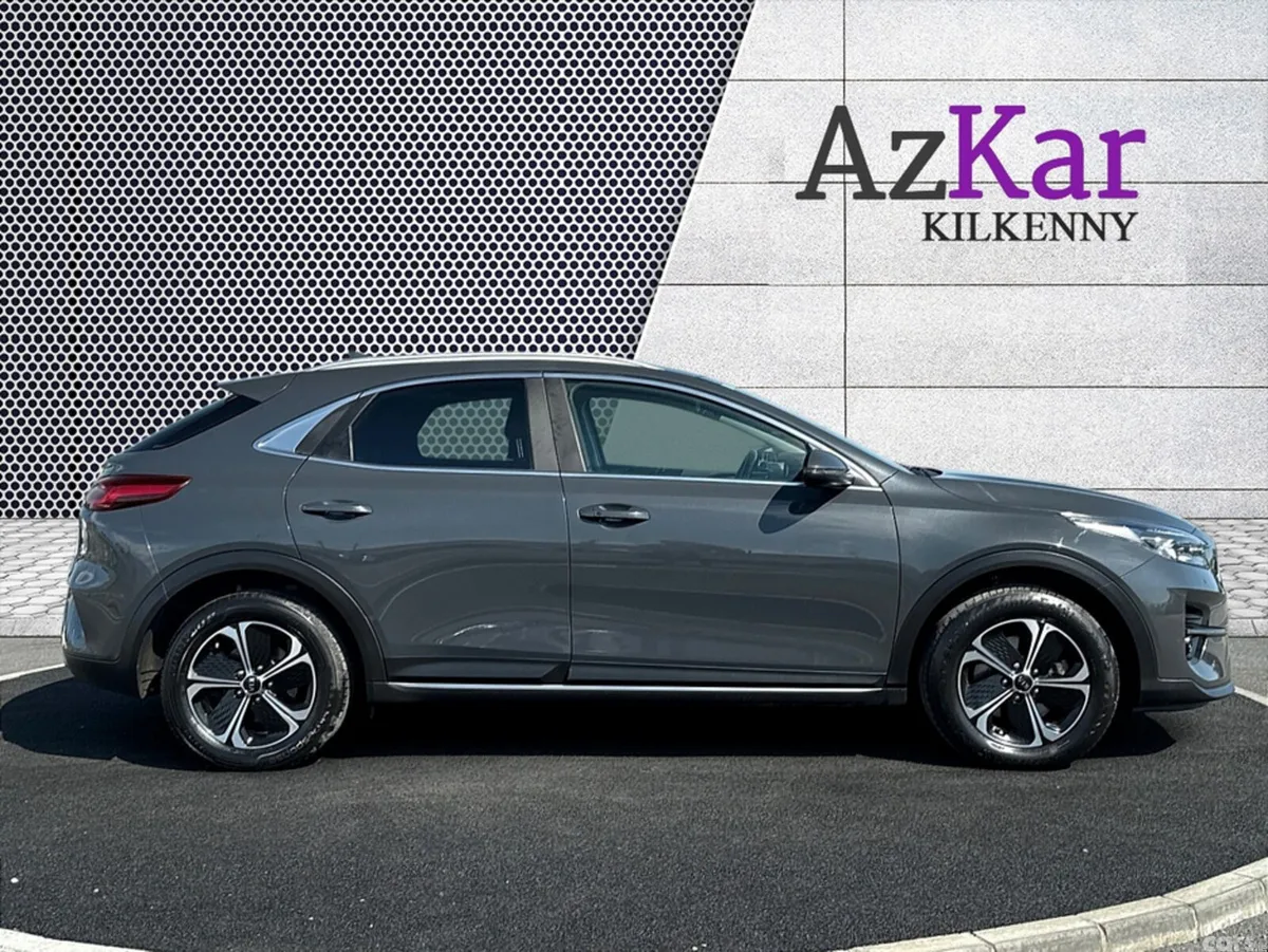 Kia XCeed Hatchback, Petrol Plug-in Hybrid, 2021, Grey
