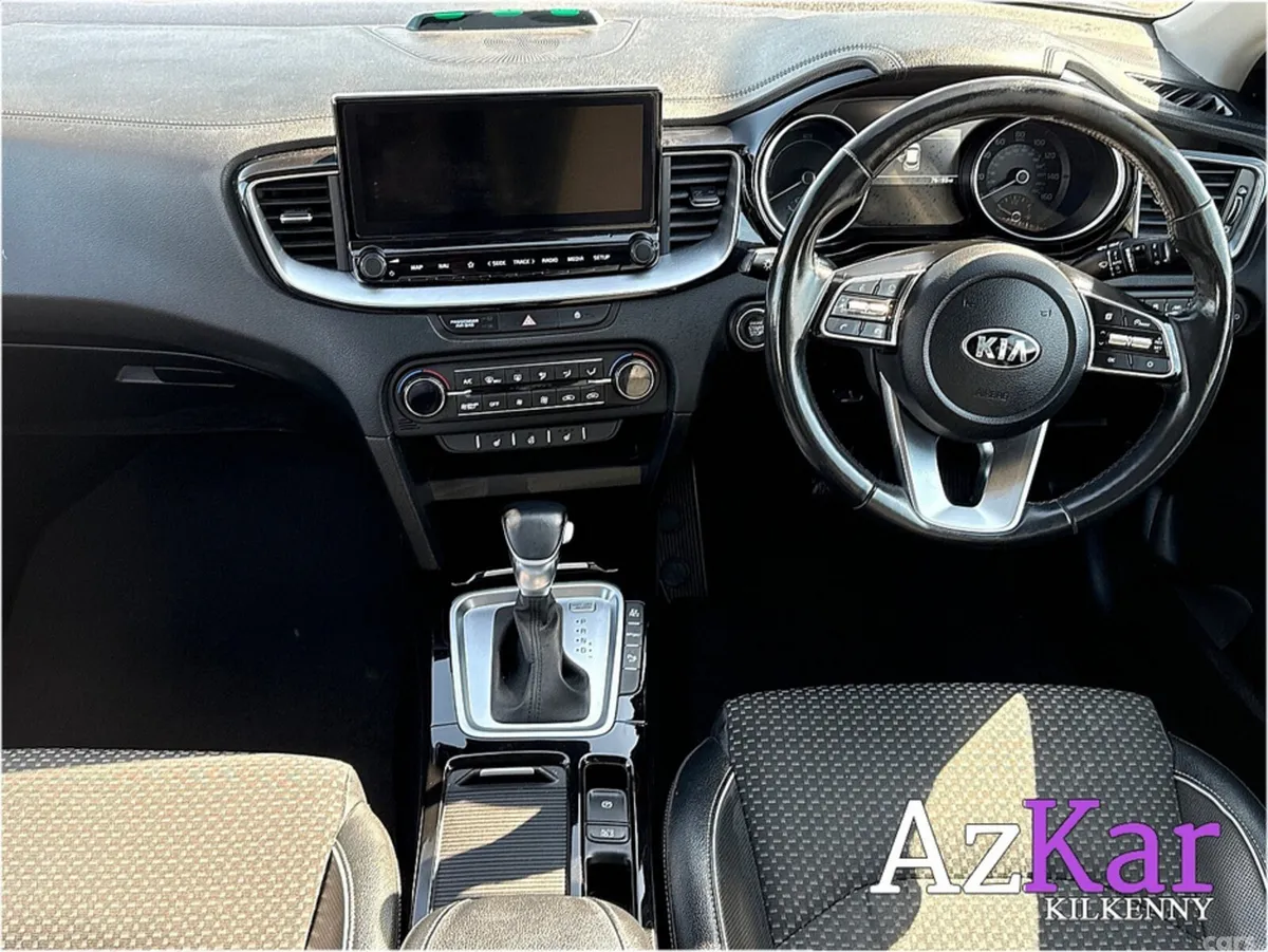 Kia XCeed Hatchback, Petrol Plug-in Hybrid, 2021, Grey